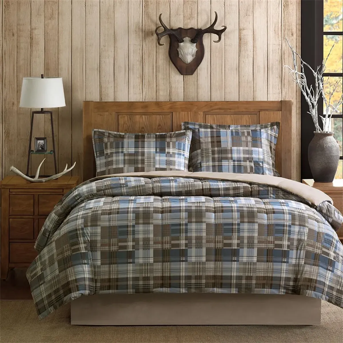 Olliix by Woolrich White River Multicolor Twin Down Alternative Comforter Mini Set