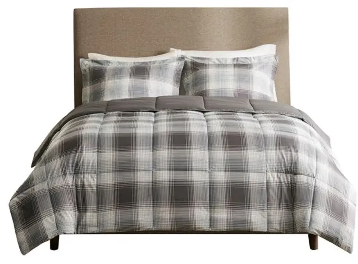 Olliix by Woolrich Woodsman Grey Twin Softspun Down Alternative Comforter Mini Set