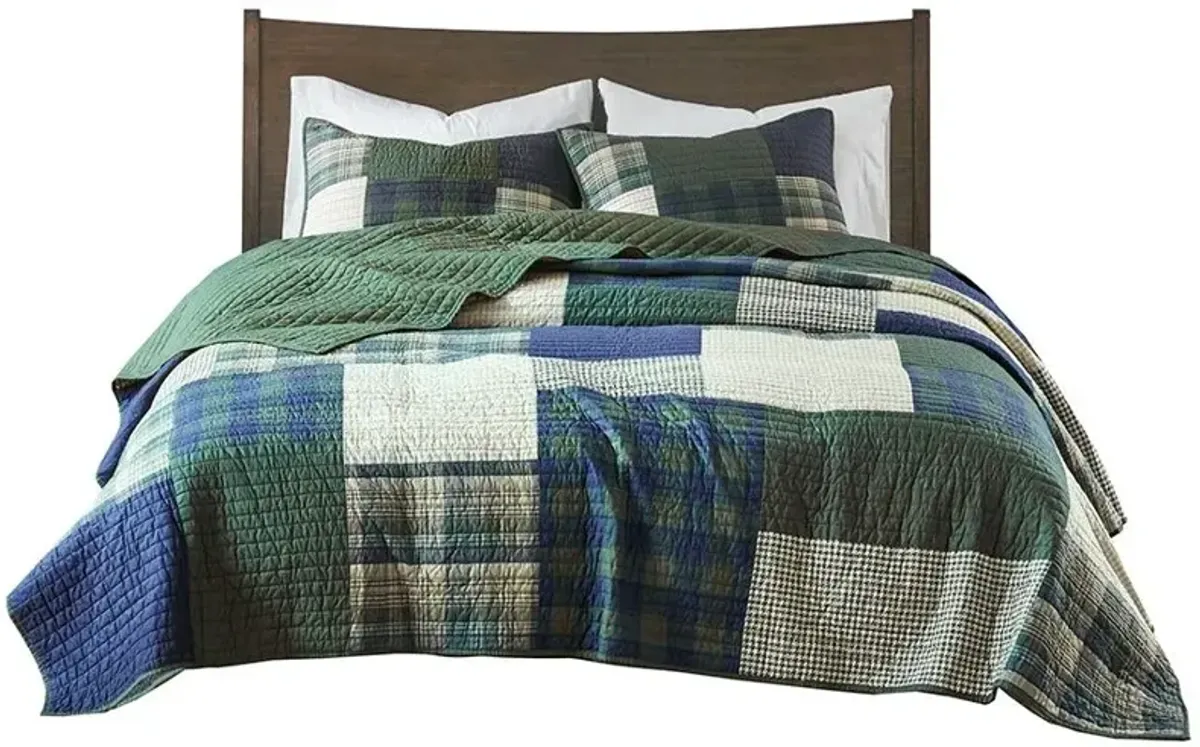 Olliix by Woolrich Mill Creek Green King/California King Oversized Cotton Quilt Set