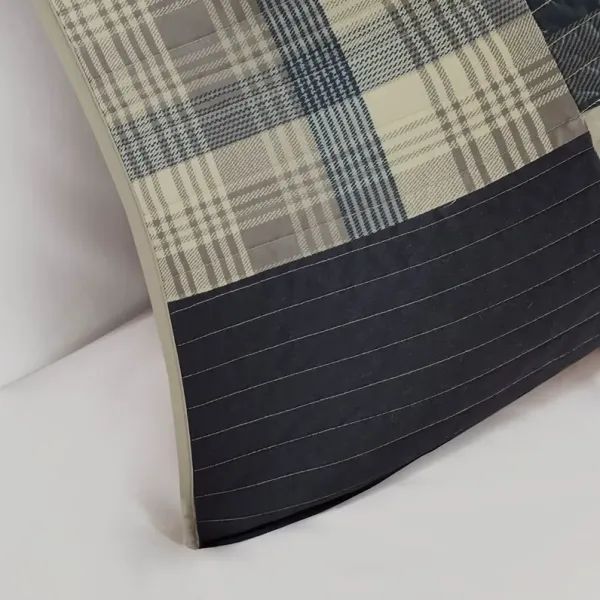 Olliix by Woolrich Tan Full/Queen Winter Hills Oversized Cotton Quilt Set