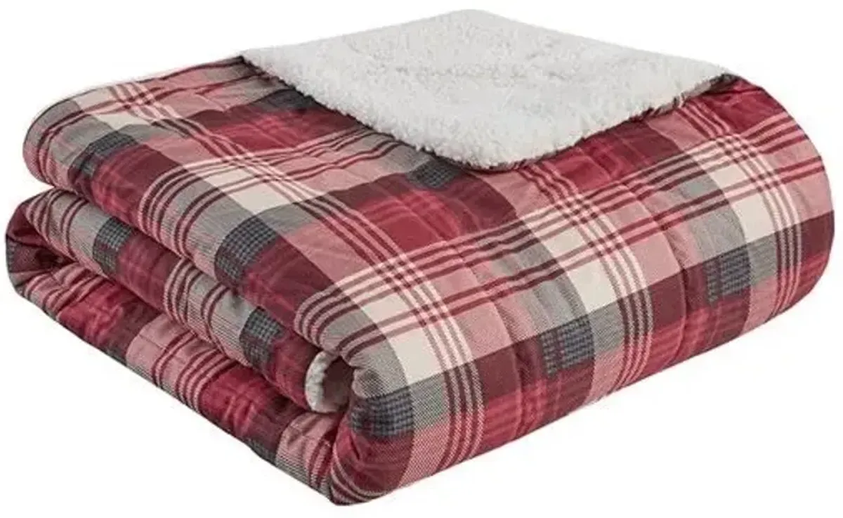 Olliix by Woolrich Tasha Red Oversized Softspun Down Alternative Throw