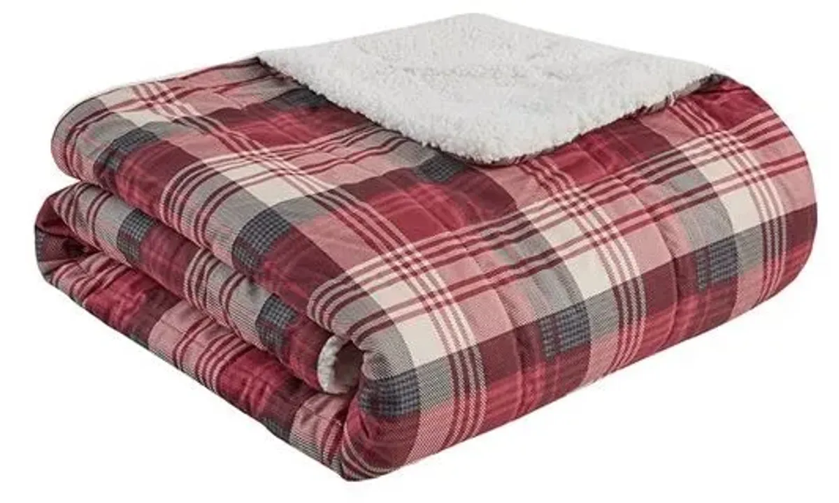 Olliix by Woolrich Tasha Red Oversized Softspun Down Alternative Throw