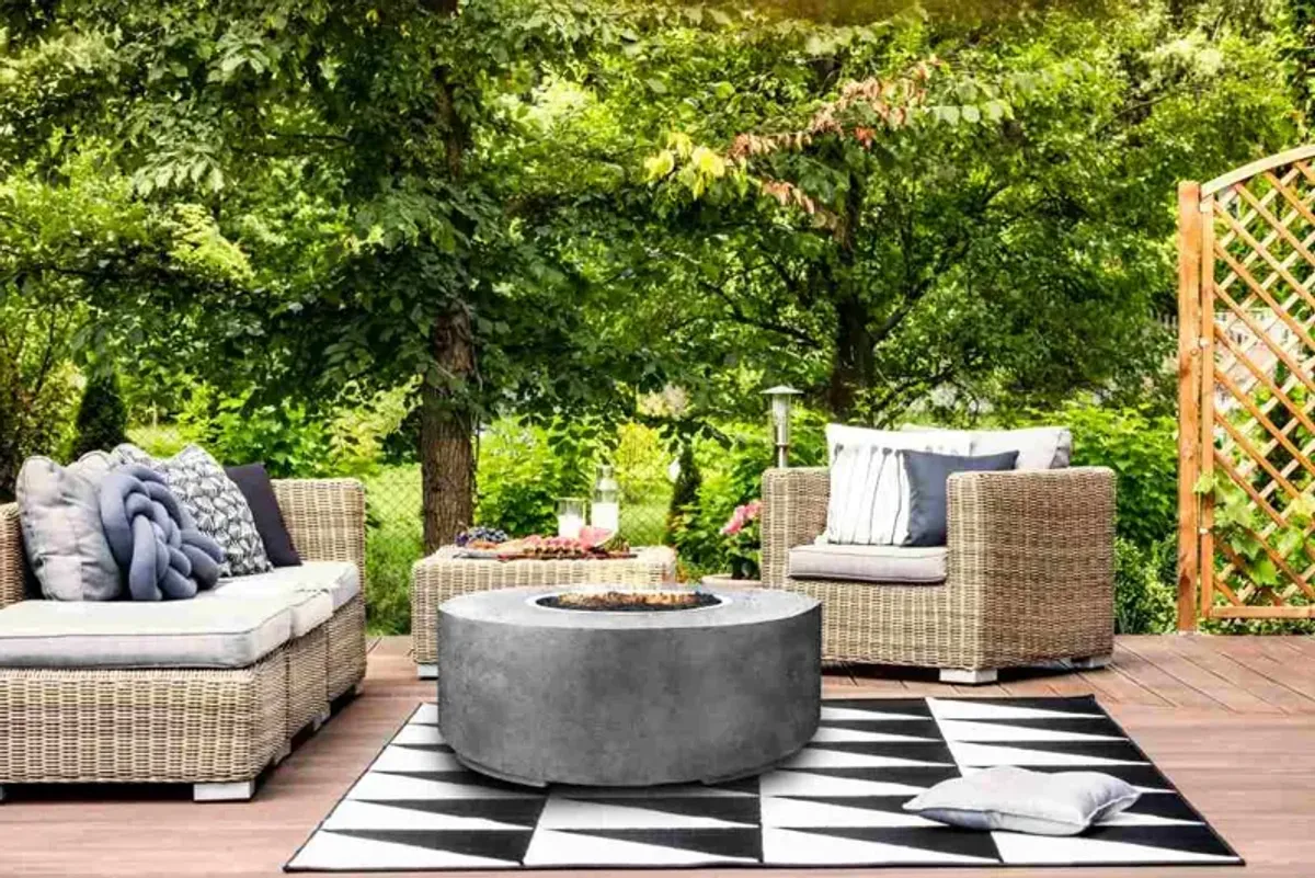 XO 36" Limestone Round Fire Table