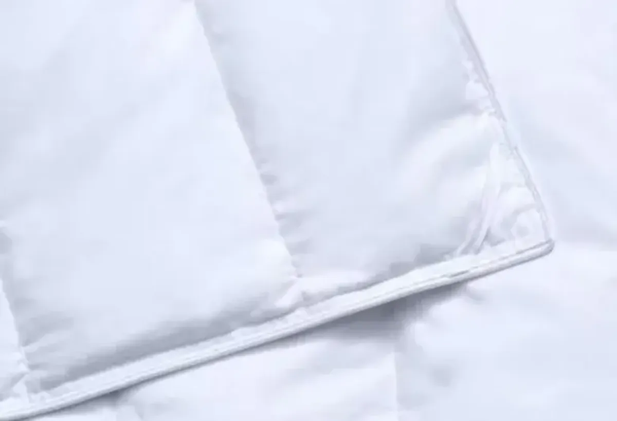 Casper Lightweight Down Alt Duvet
