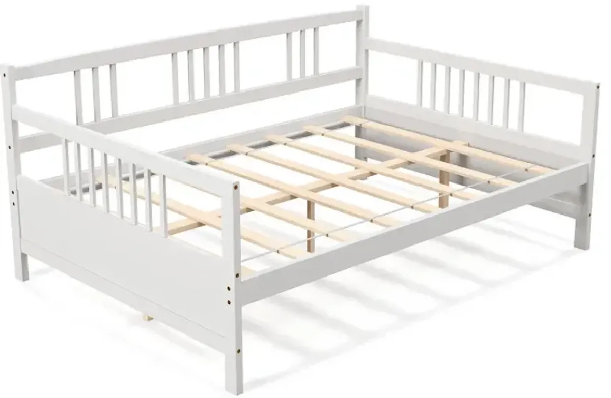 Wooden Full Size Daybed Frame with Guardrails