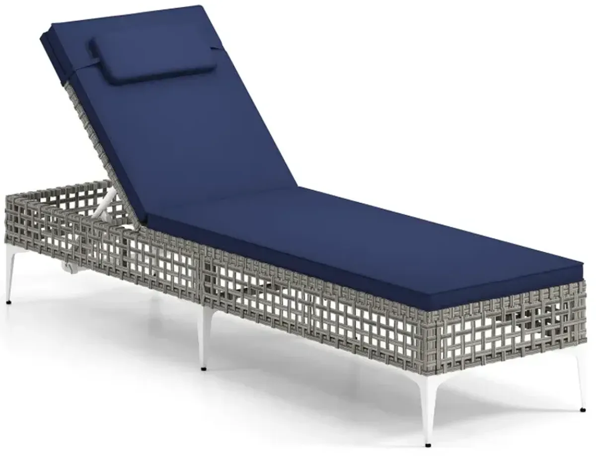 Patio Chaise Lounge Chair with 6-Level Adjustable Backrest and Headrest for Poolside