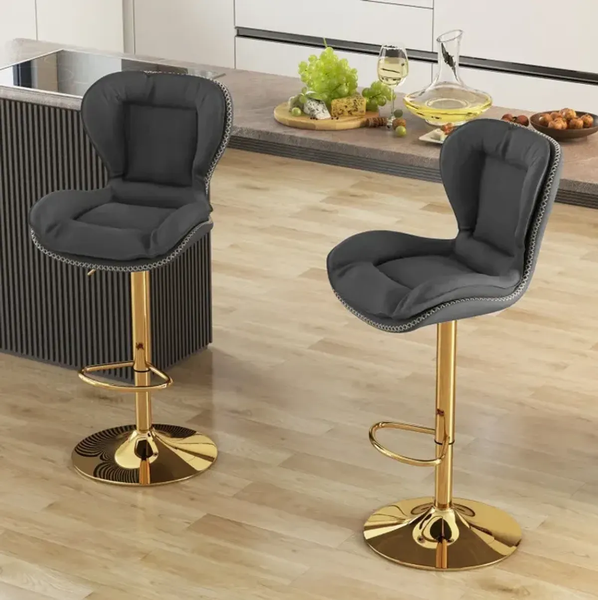 Set of 2 Swivel Bar Stools Leathaire Bar Chairs with Footrest and Curved Backrest