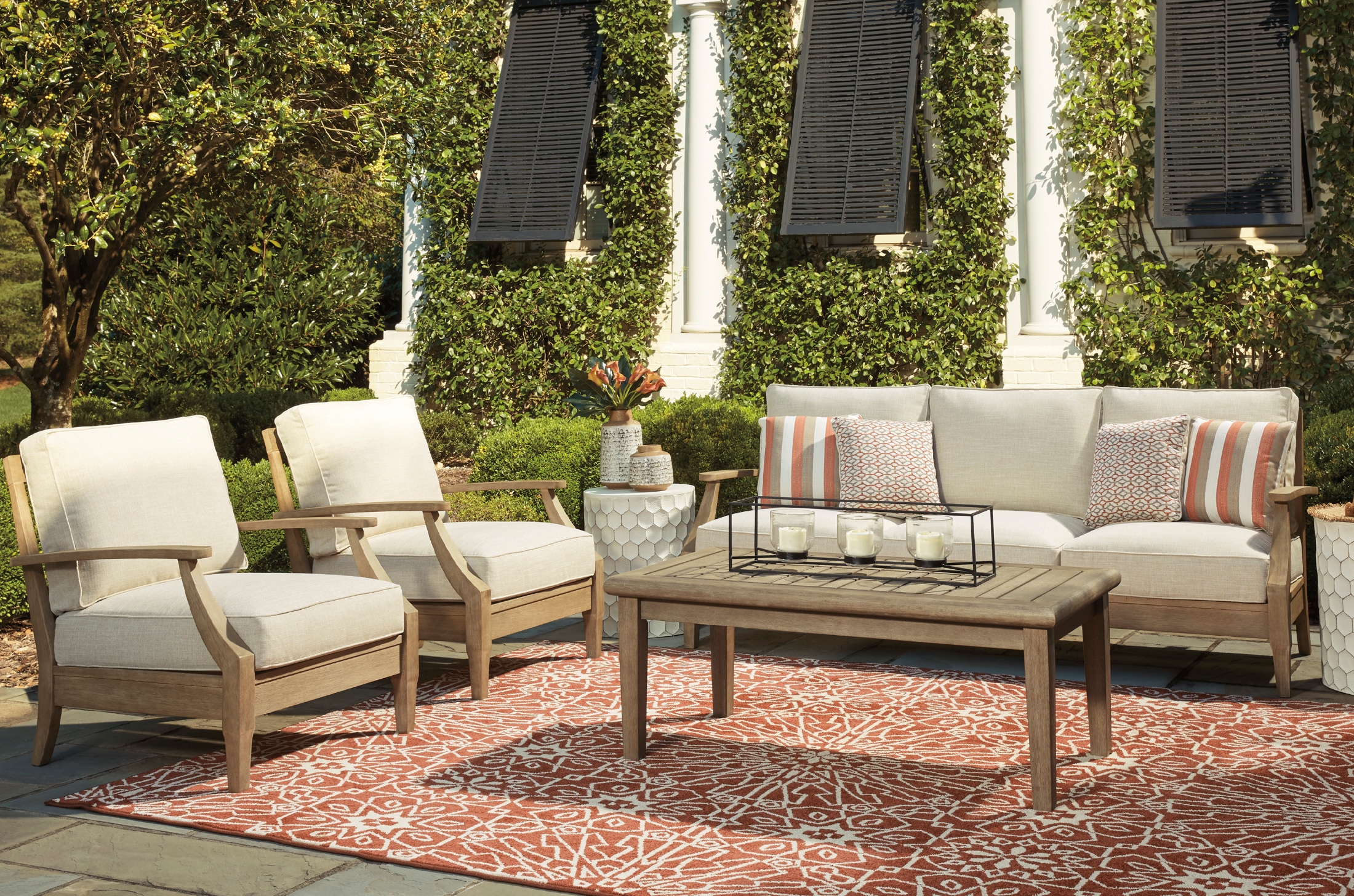 4 Piece Outdoor Set