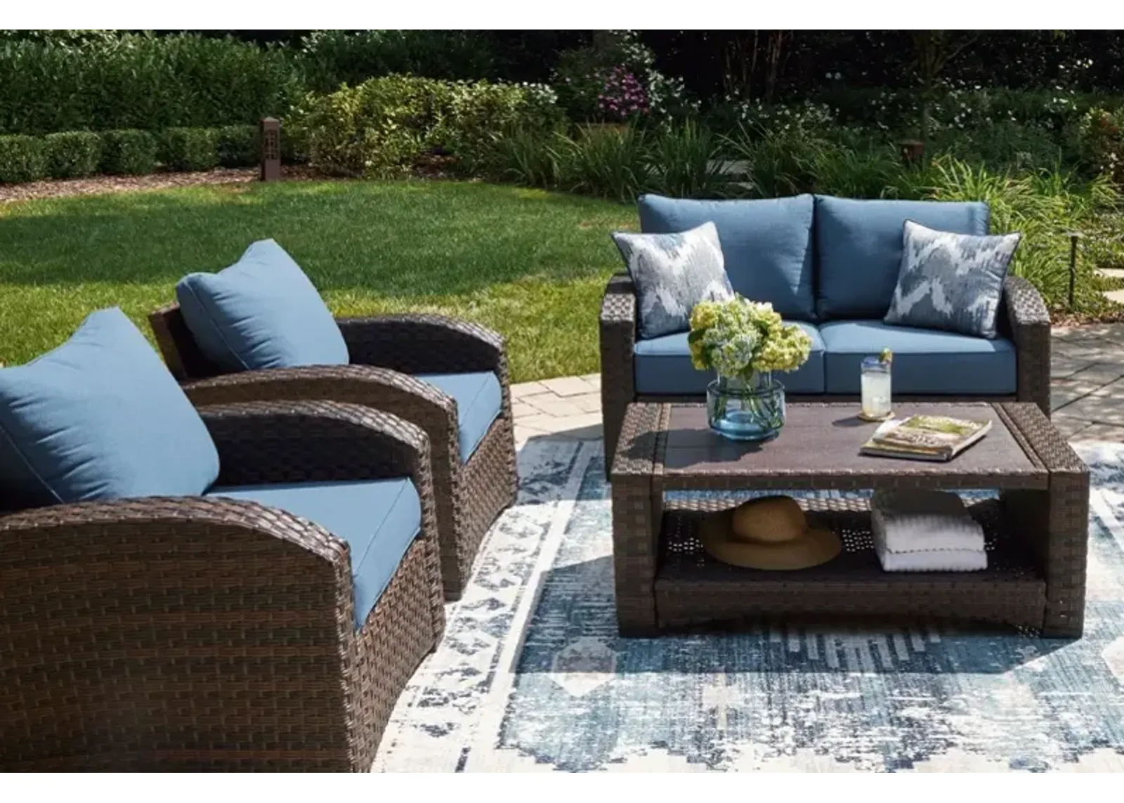 4 Piece Outdoor Set