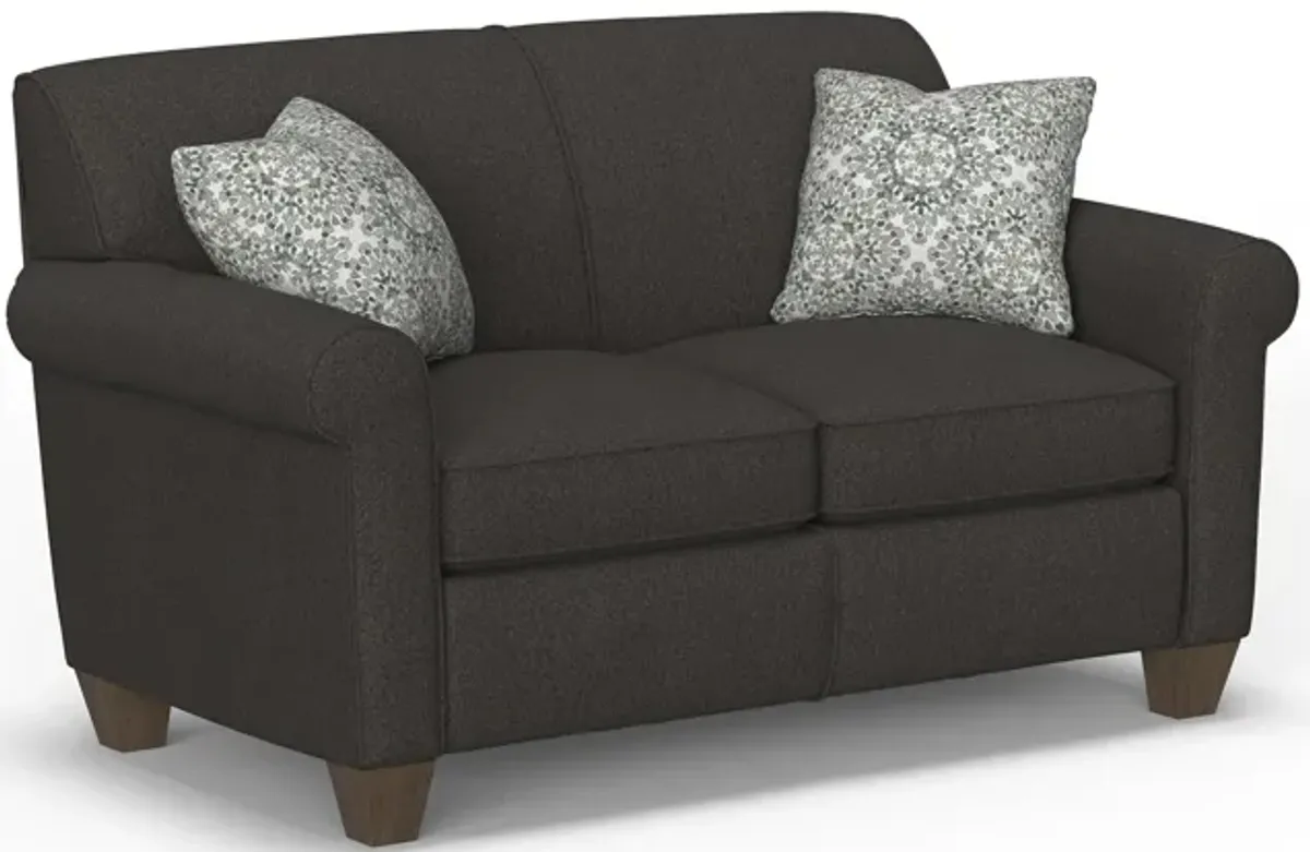 Dana Loveseat