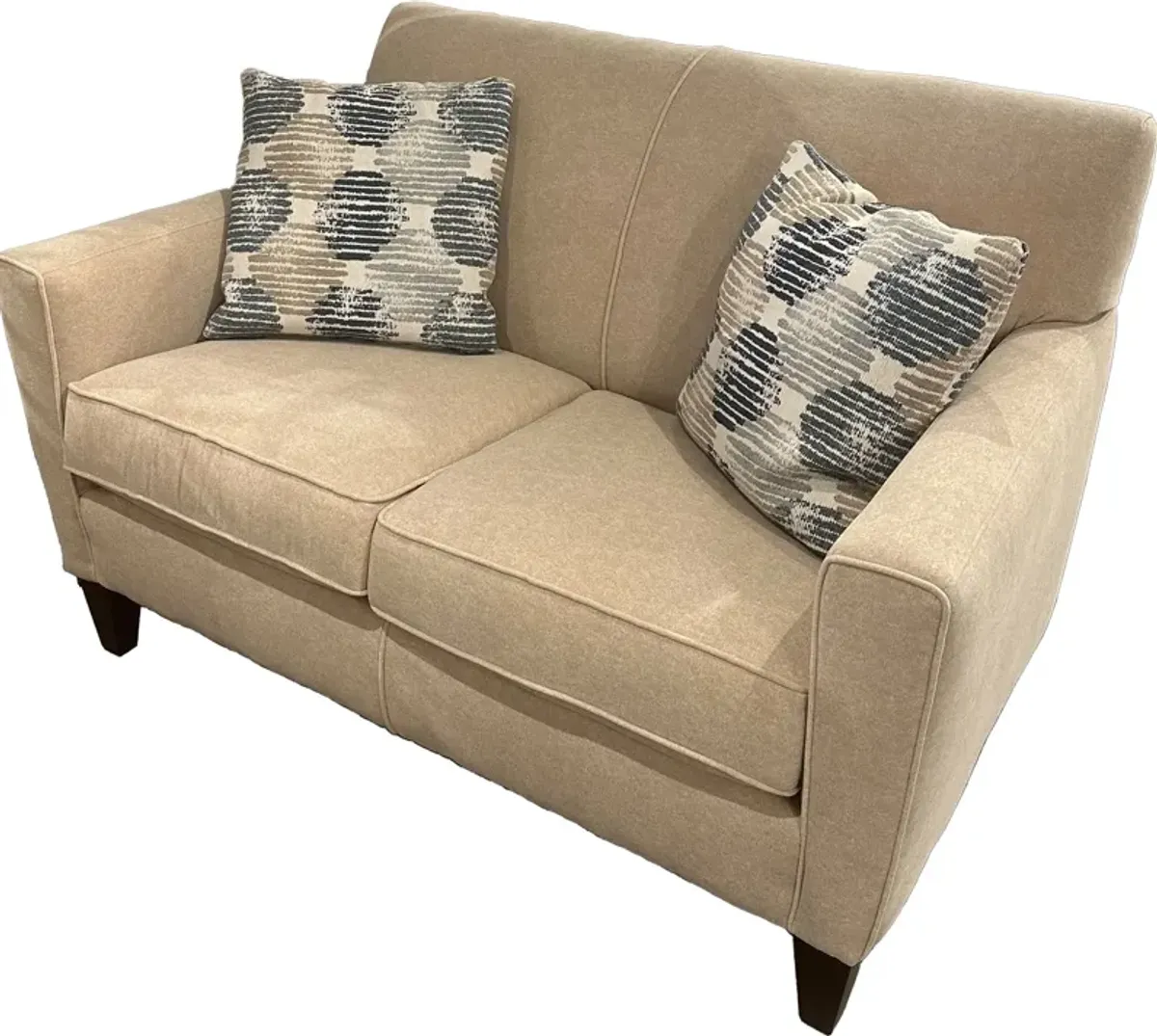 Digby Loveseat