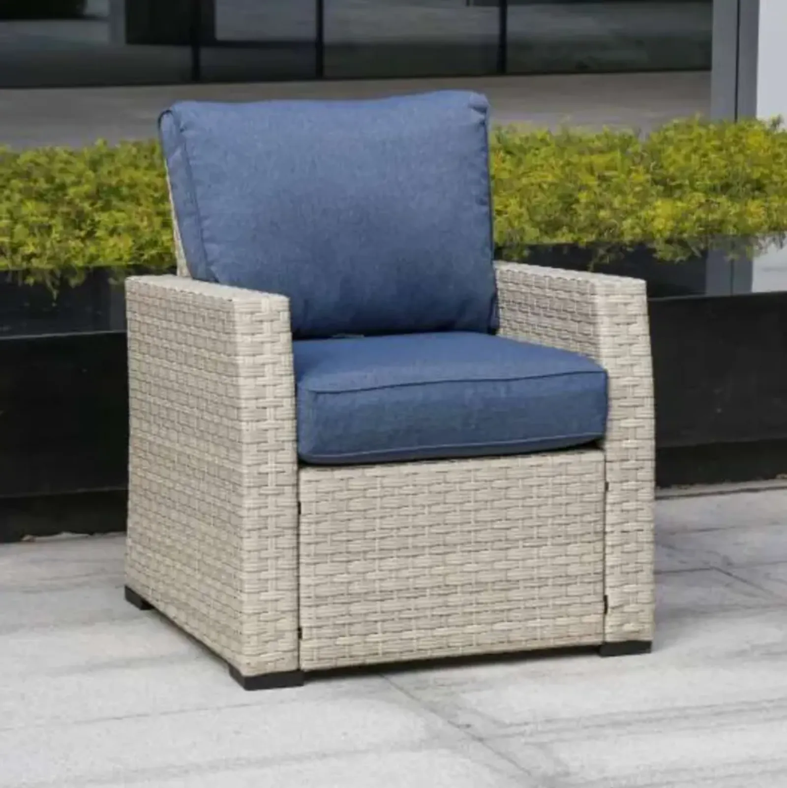 Outdoor Chair