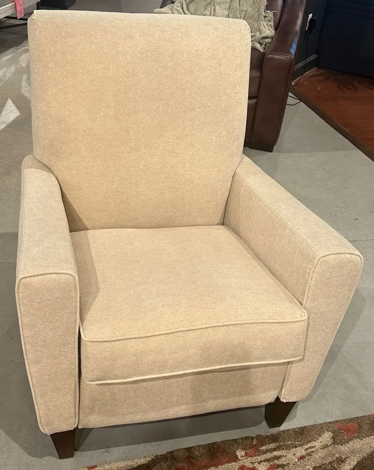 Pressback Recliner