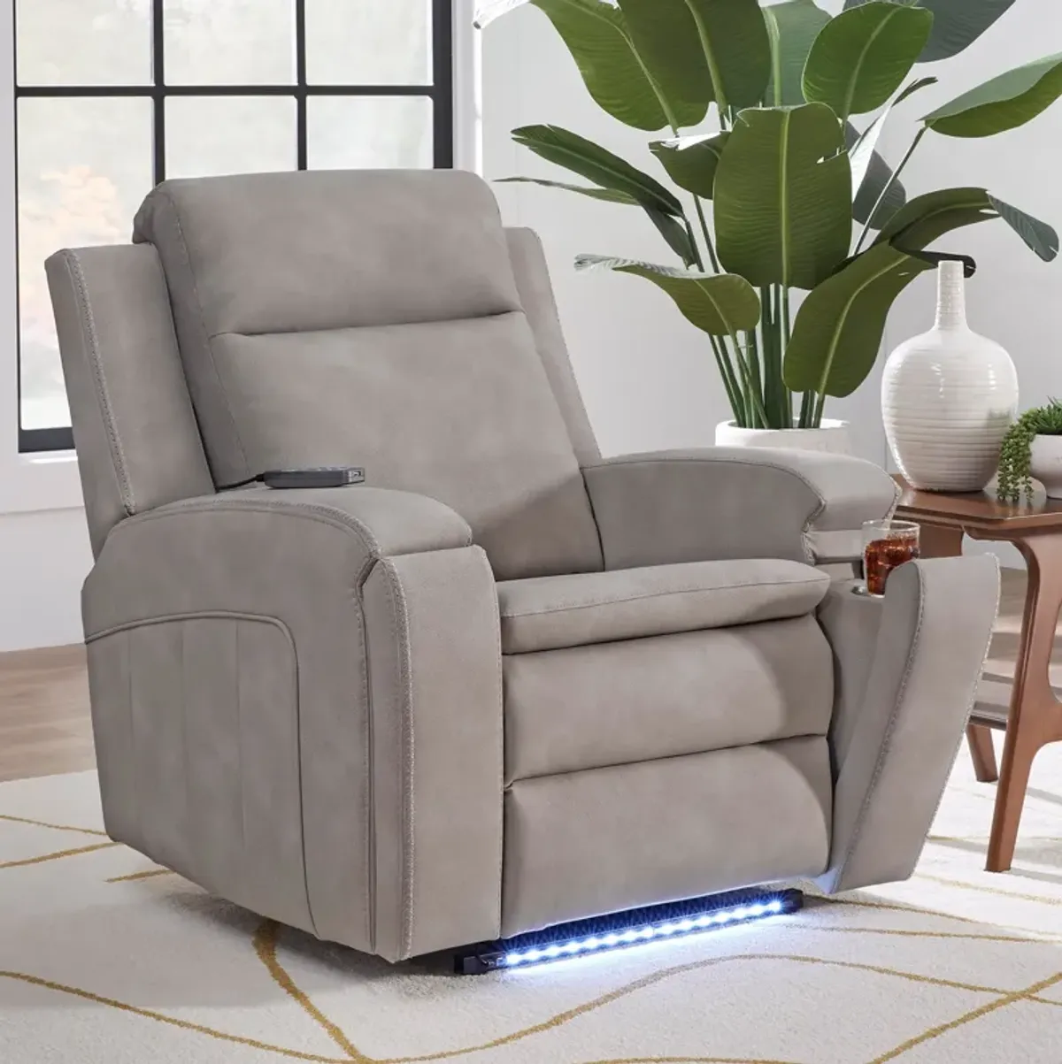 Armstrong Auto Glide Recliner W/H&M