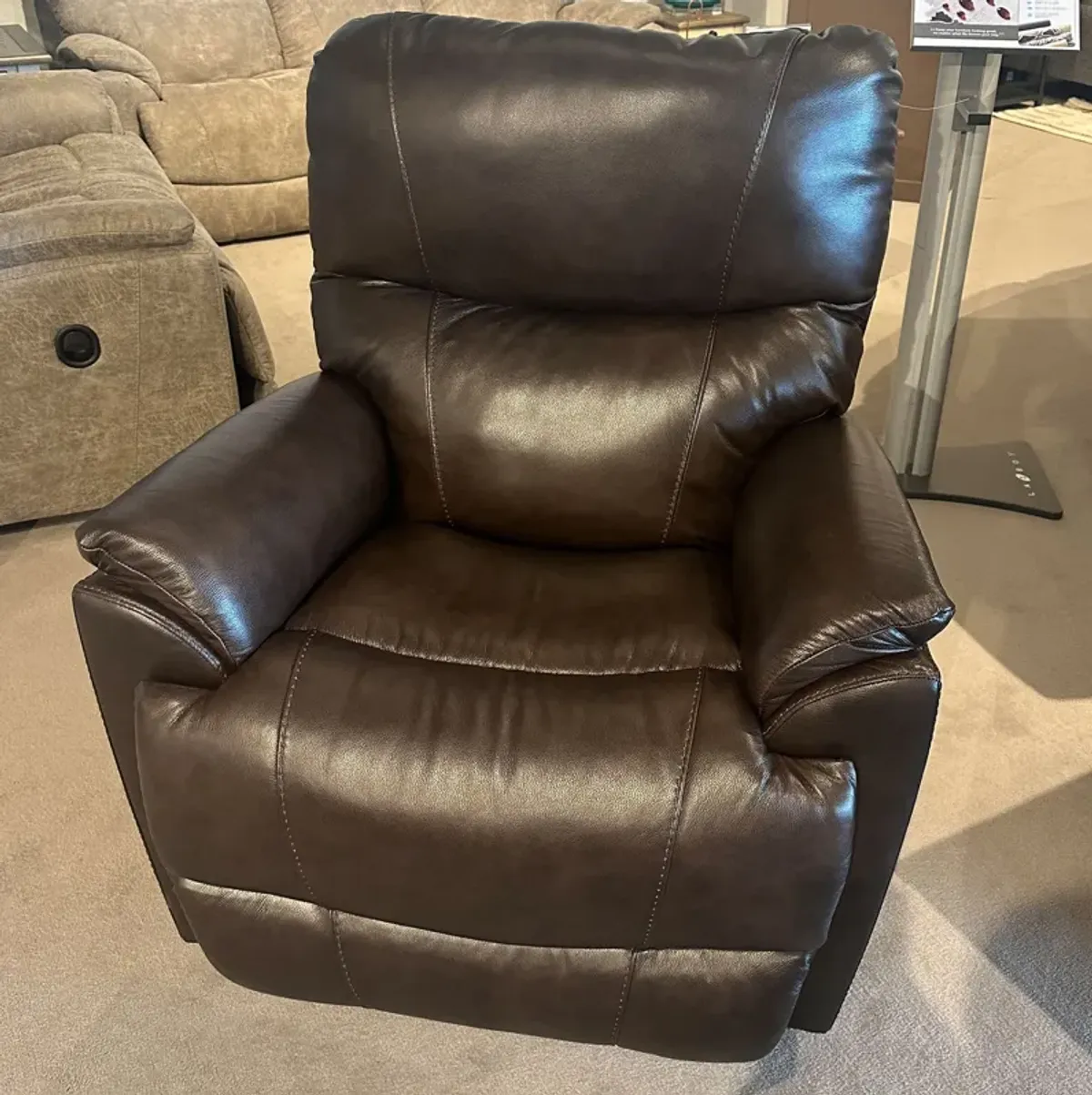 Wall-Away Recliner