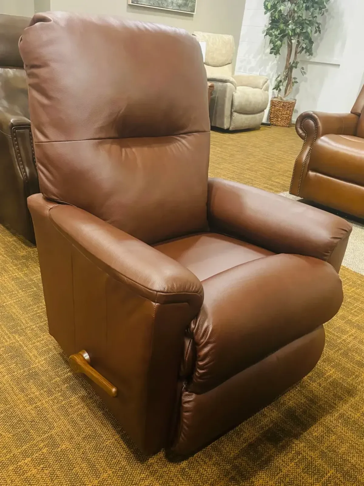 Neptune Rocker Recliner