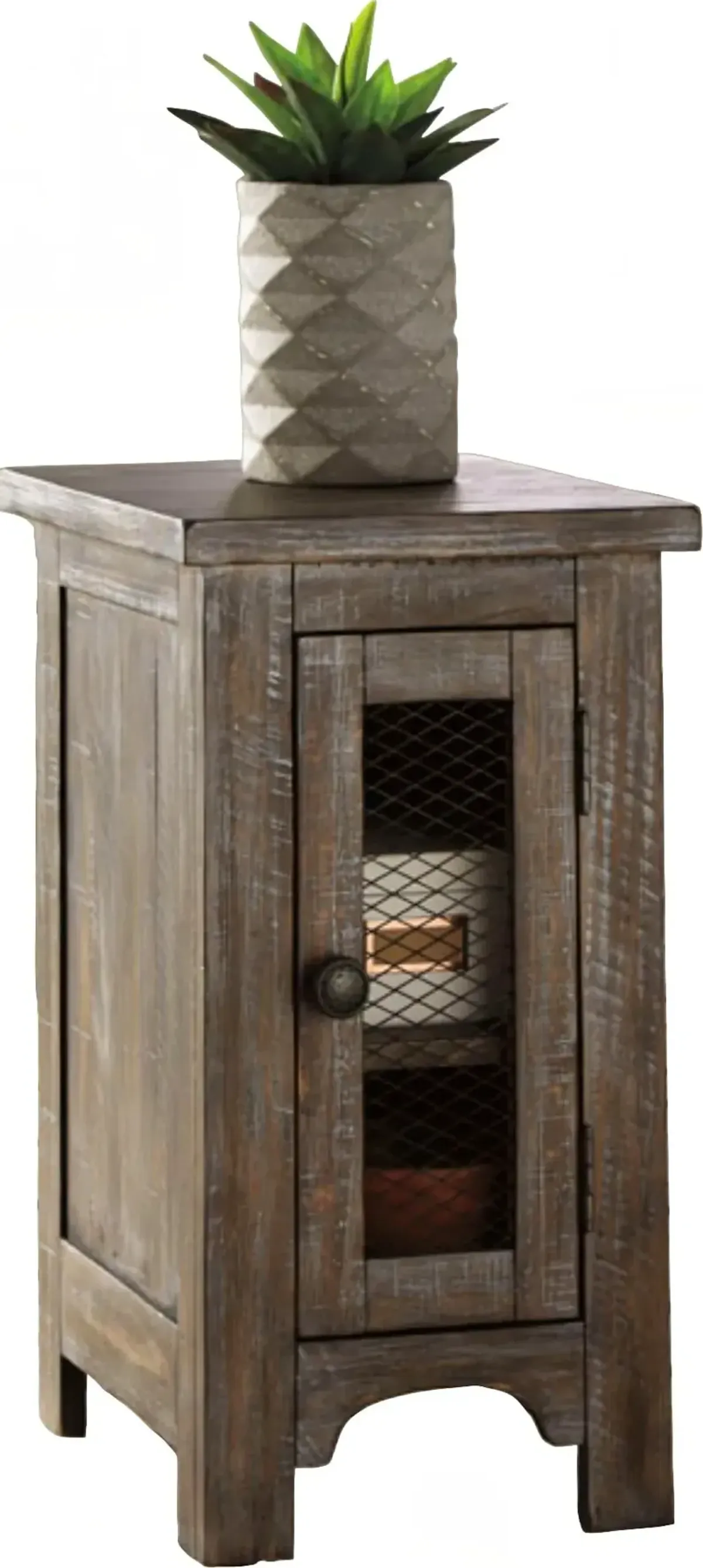 Danell Ridge Chairside Table