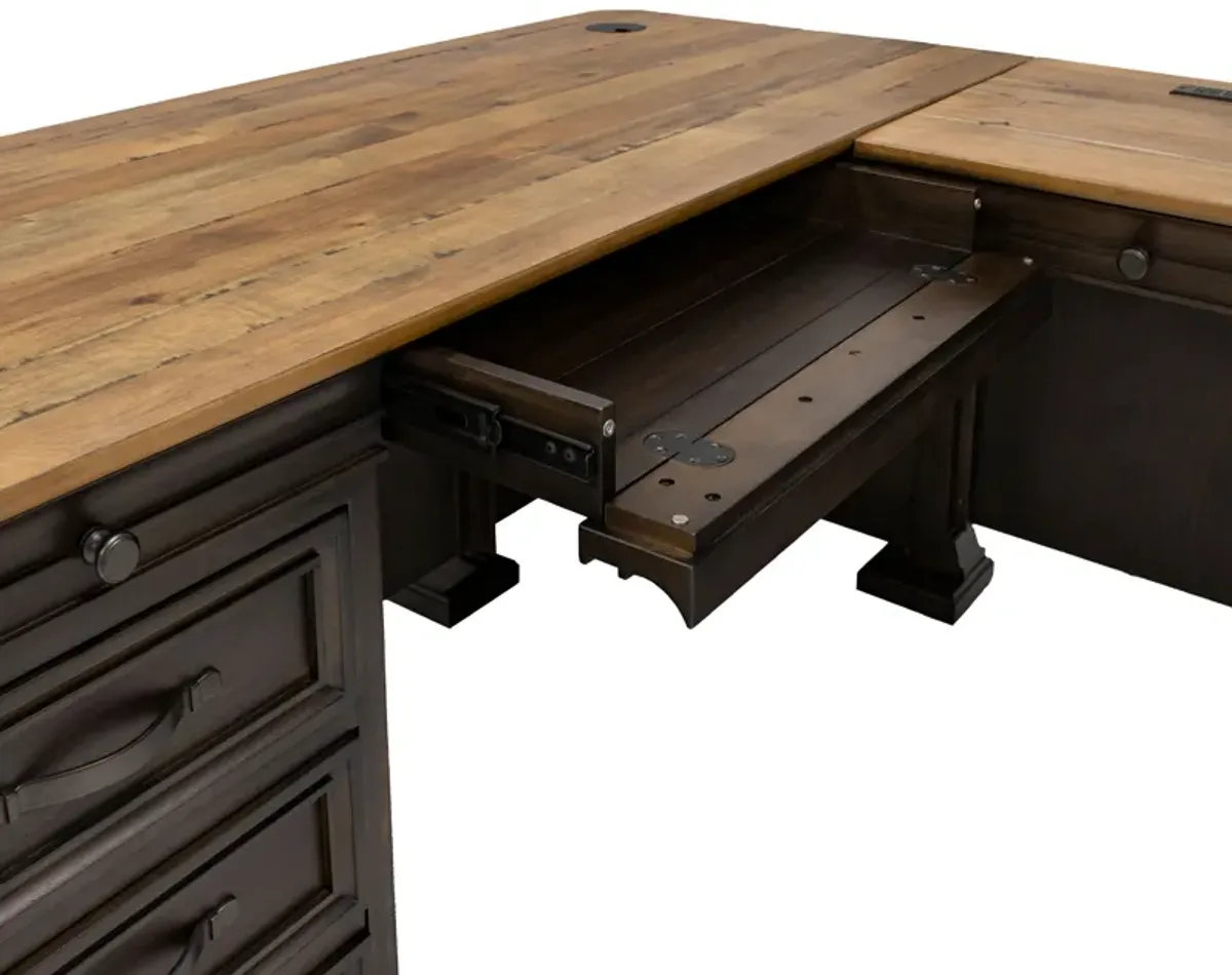 Pedestal Desk w/ Return