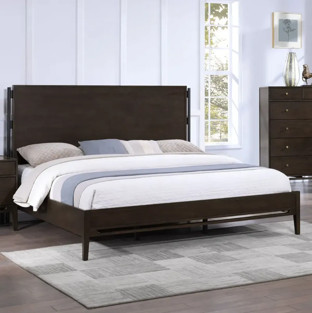 Kasper Queen Bed