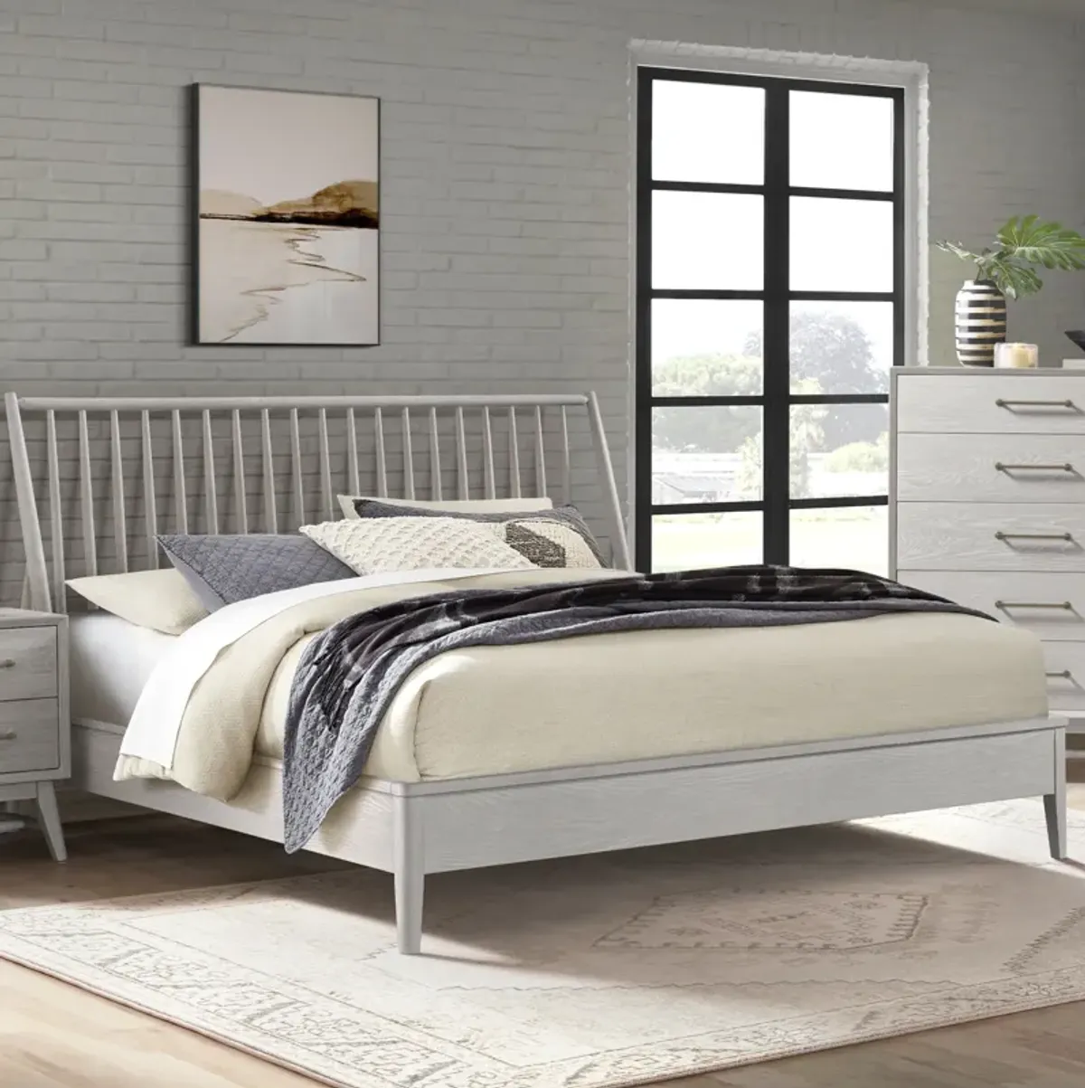 Bay Side White Queen Bed