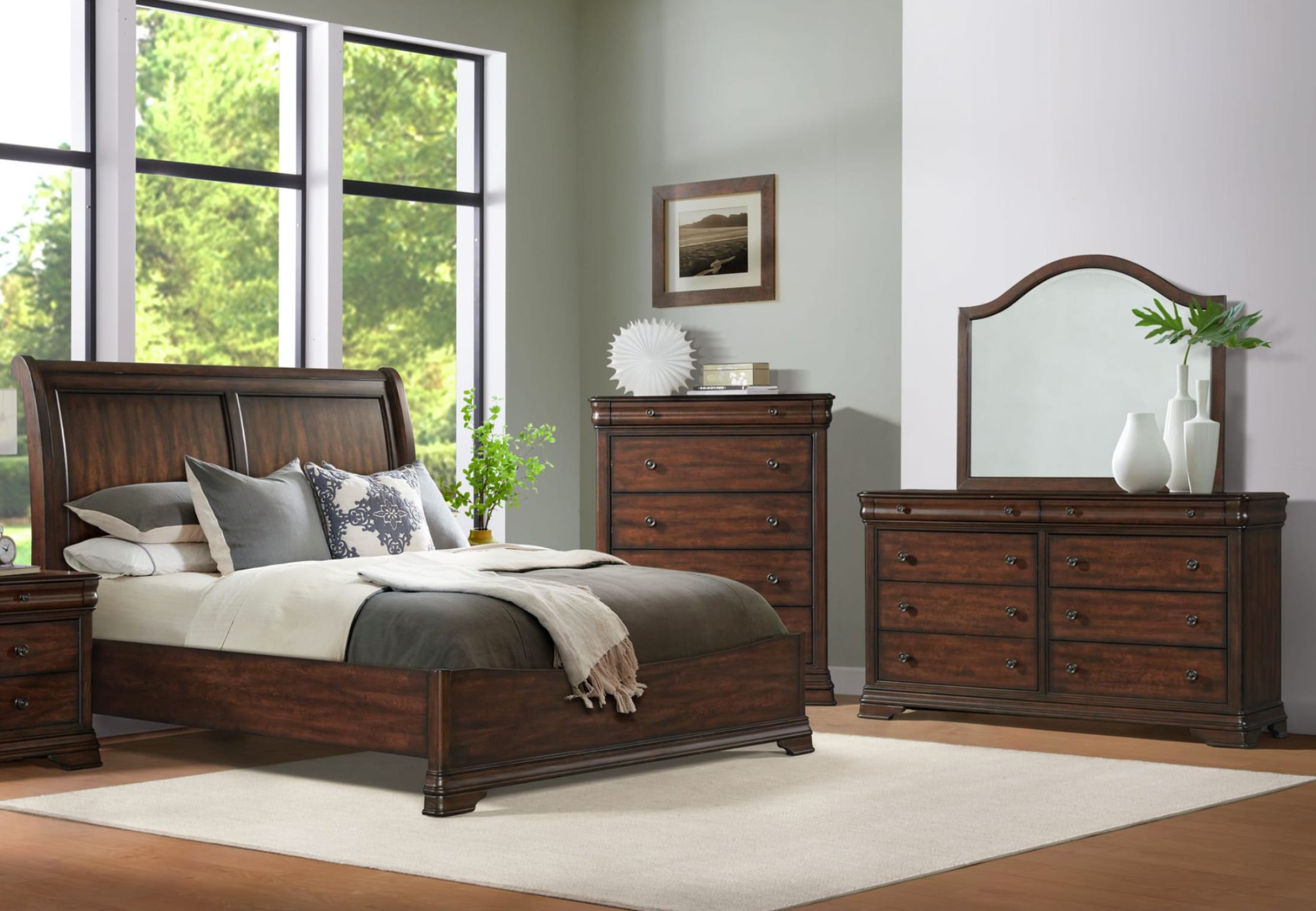 4 Piece Queen Bedroom Set