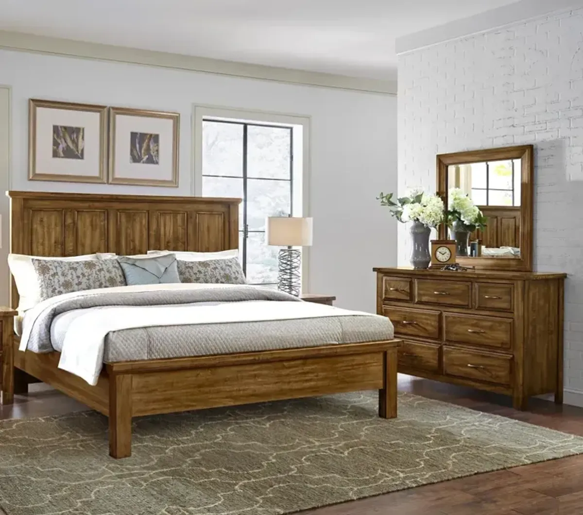 4 Piece Queen Bedroom Set