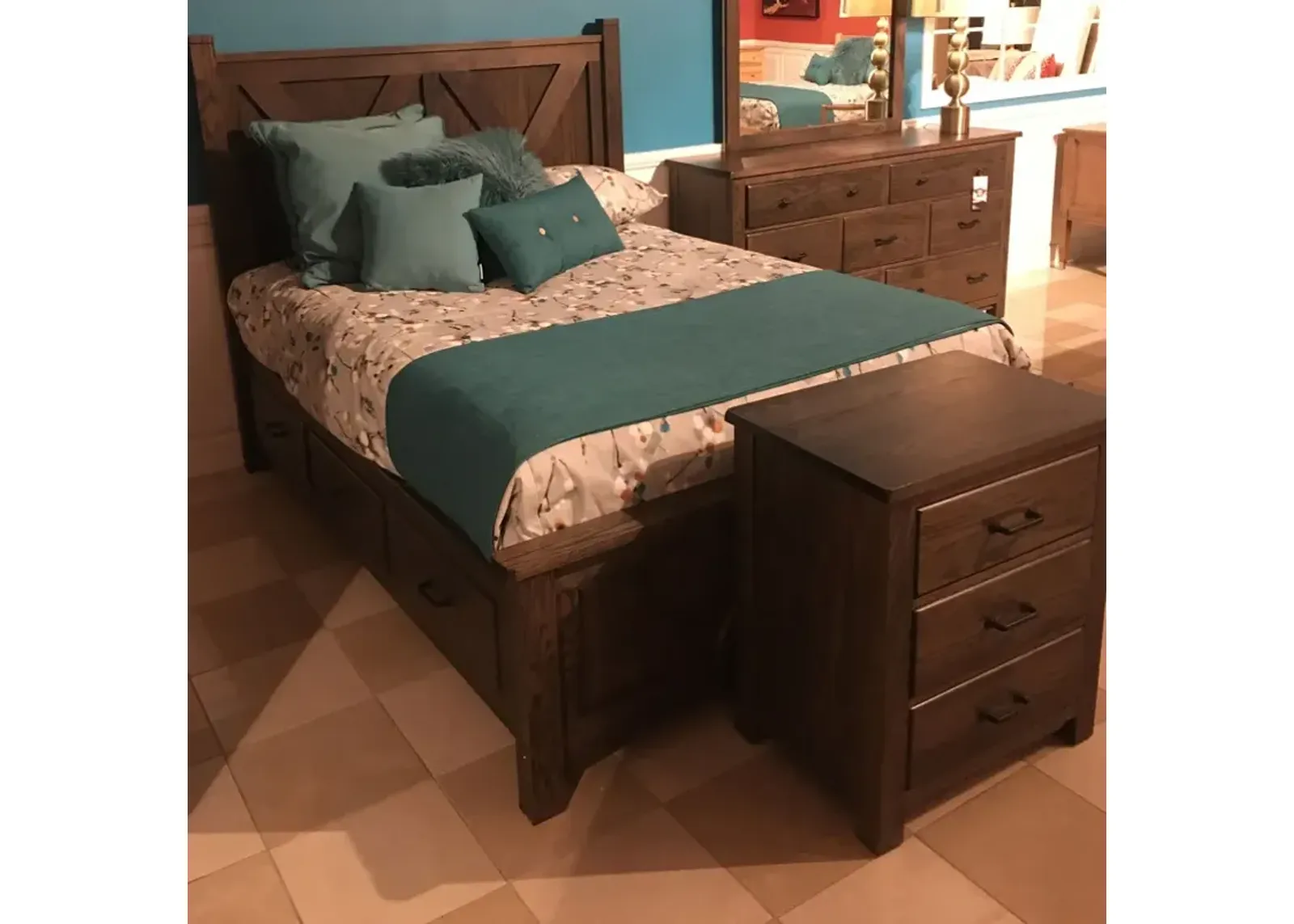 4 Piece Queen Bedroom