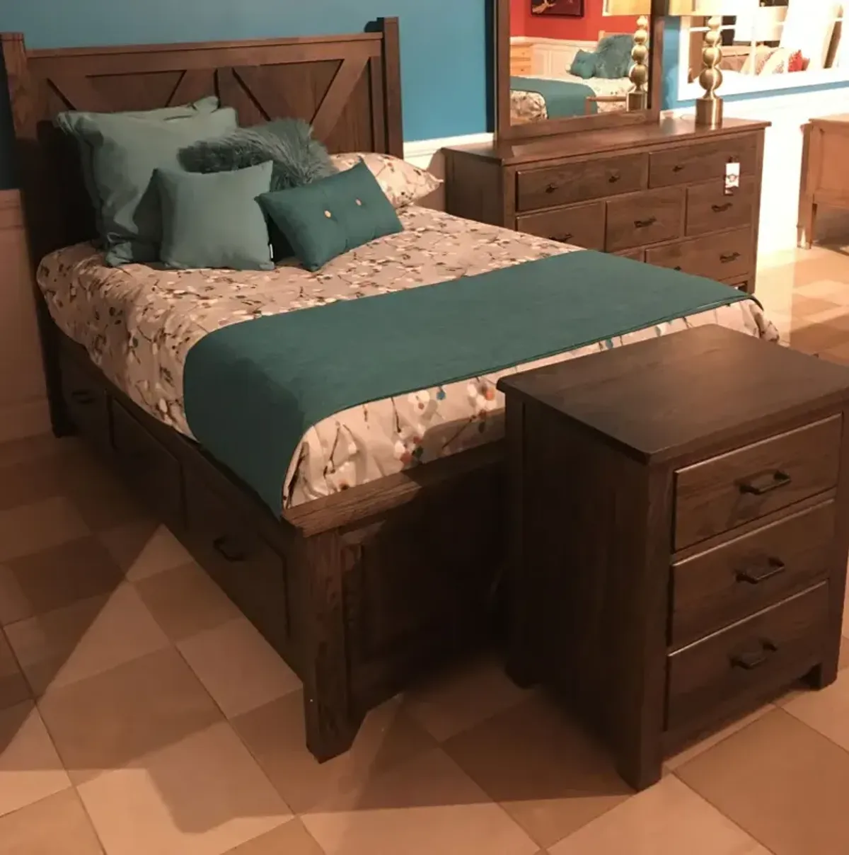 4 Piece Queen Bedroom