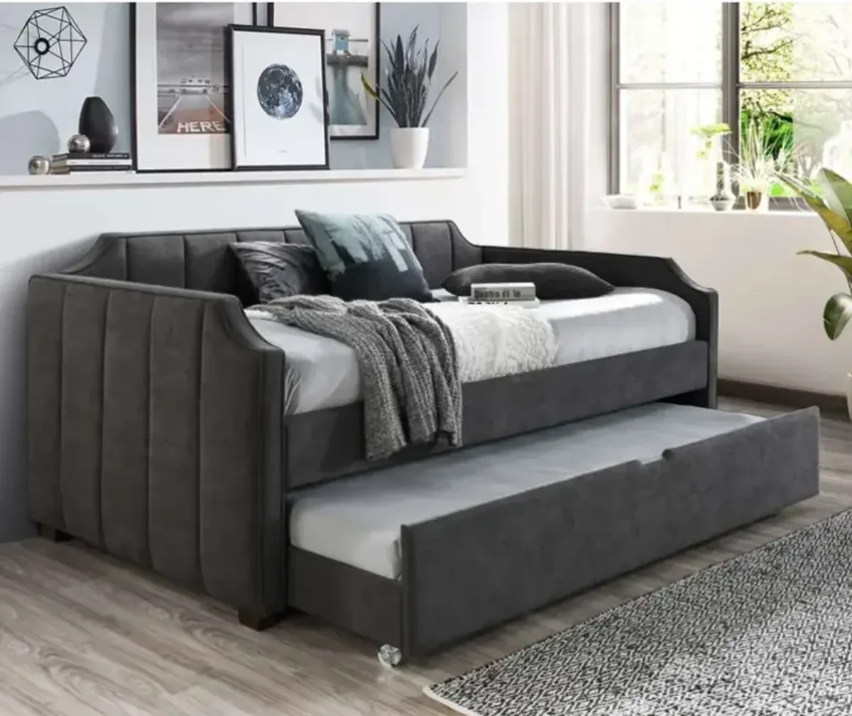 Daybed W/Trundle