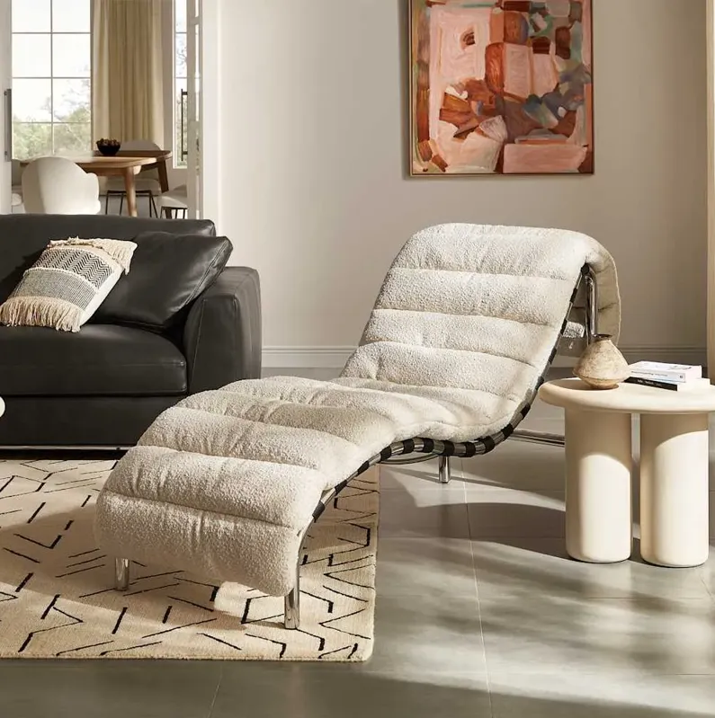 Astrid Chaise Lounge, Snow