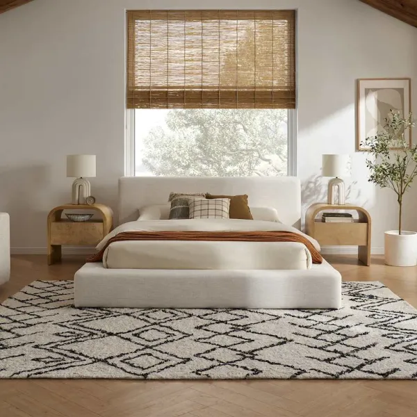 Dawson Bed with 2 Crescent Nightstands