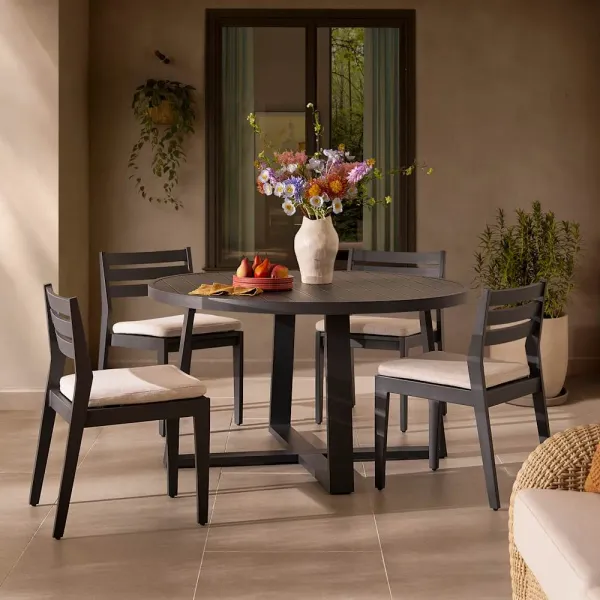 Rio Outdoor Aluminum Round Dining Table, 55.1" and 4 Chairs