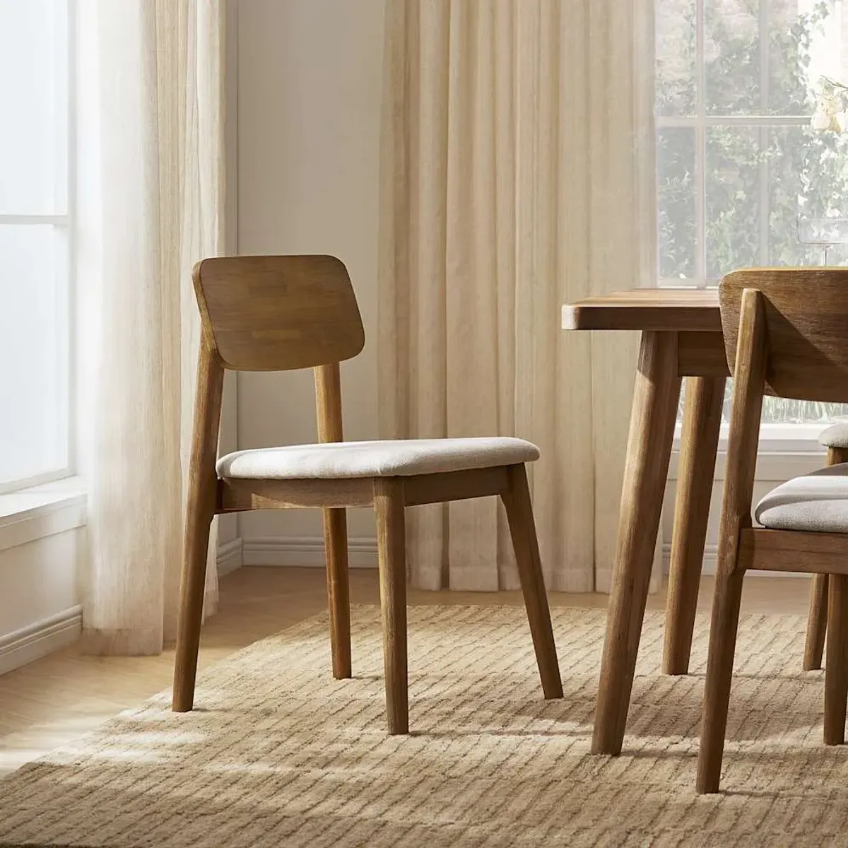 Seb Dining Table Set for 4-6