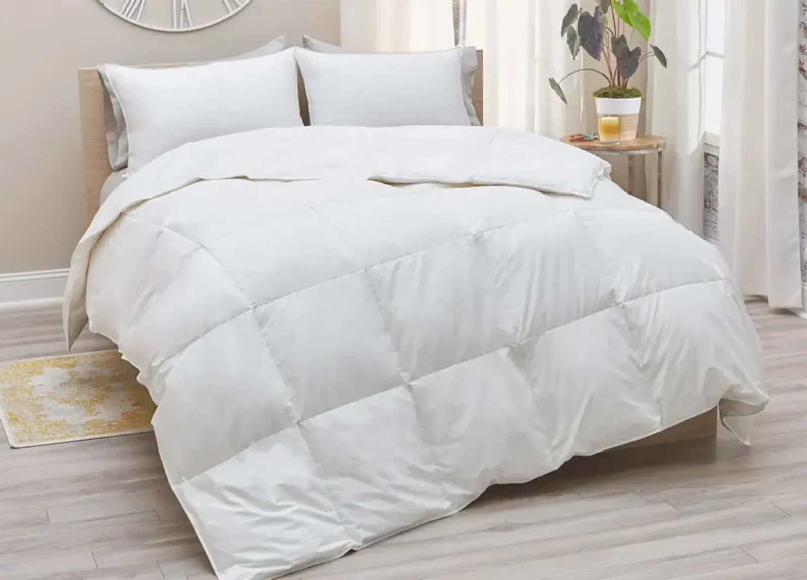 Down Decor Goose Down Comforter - King