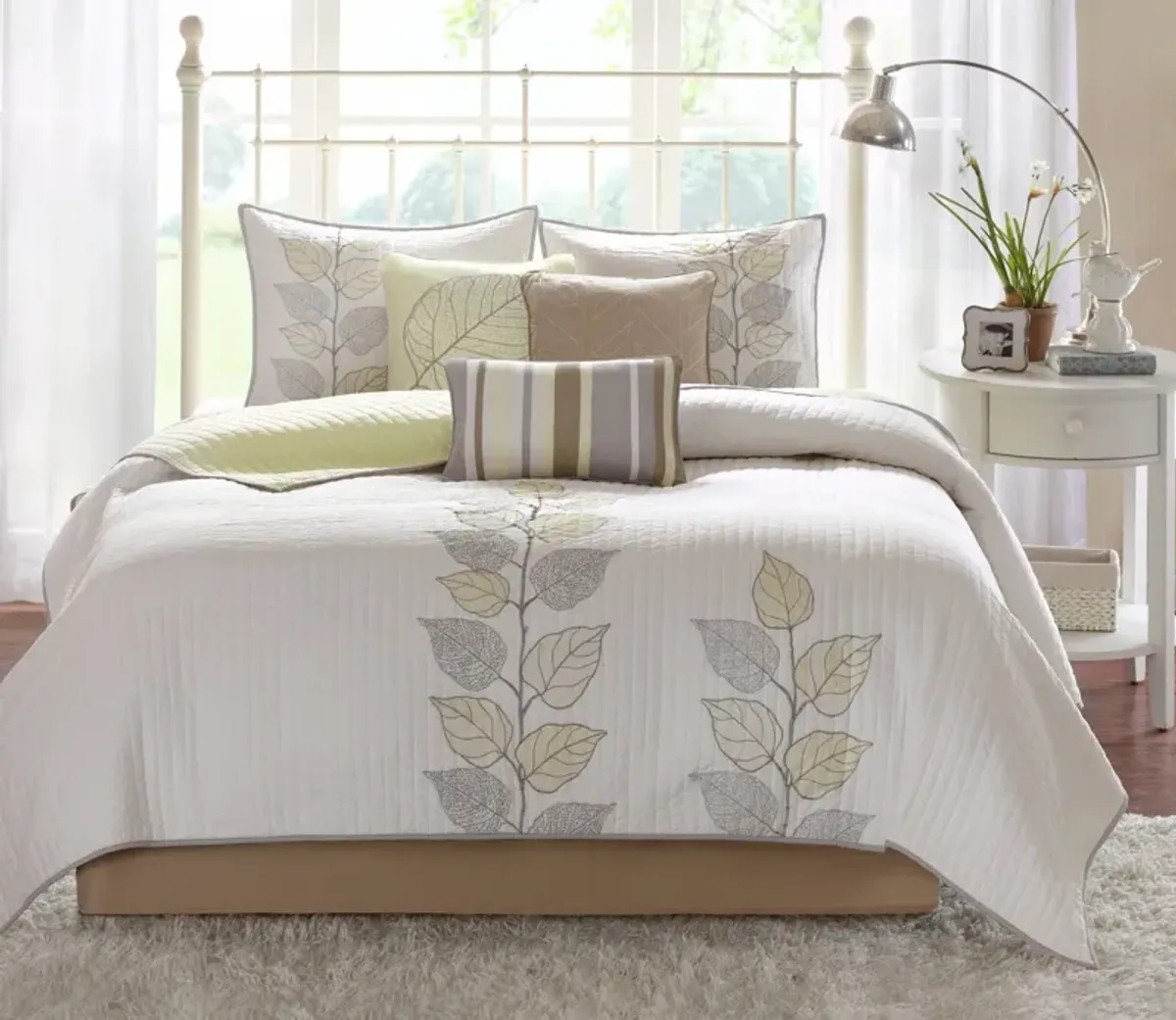 Madison Park Caelie Reversible Leaf Embroidered Microfiber 6-Piece Coverlet Set - Caelie Yellow - King