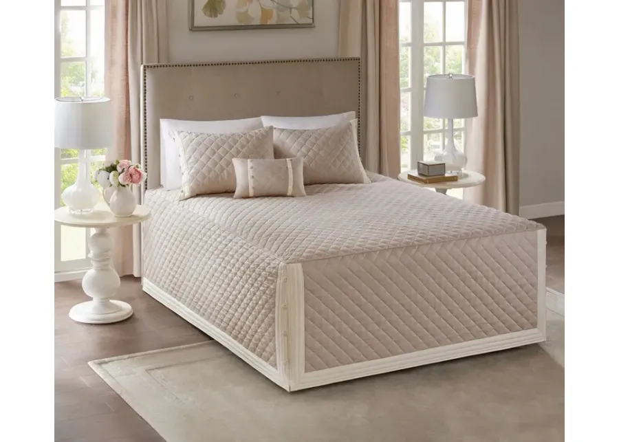 Madison Park Breanna Tailored Quilted Cotton 4-Piece Bedspread Set