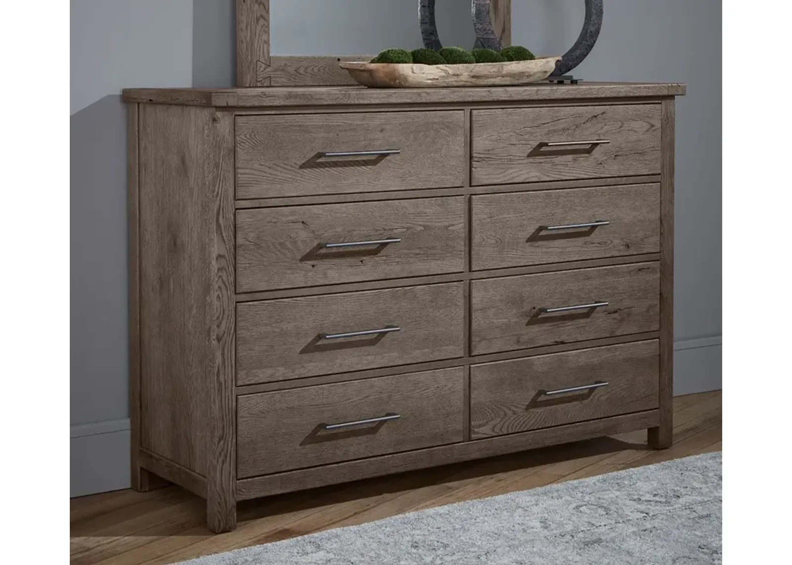 Vaughan Bassett Dovetail Mystic Grey 8-Drawer Wood Dresser