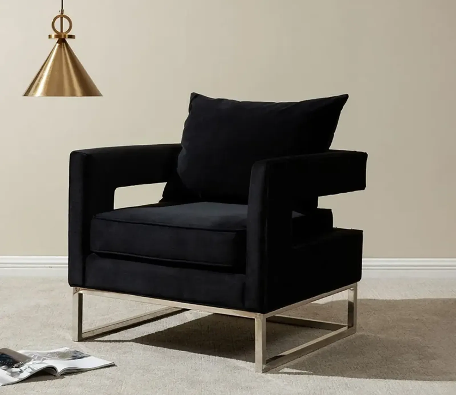 Safavieh Olivya Black Velvet Upholstered Club Chair