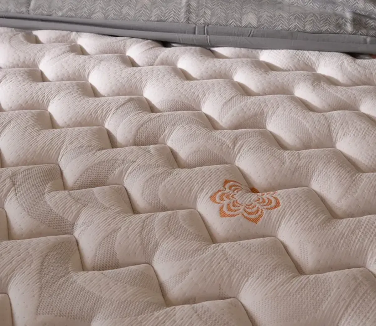 PranaSleep Karma Luxe Firm Mattress - Queen