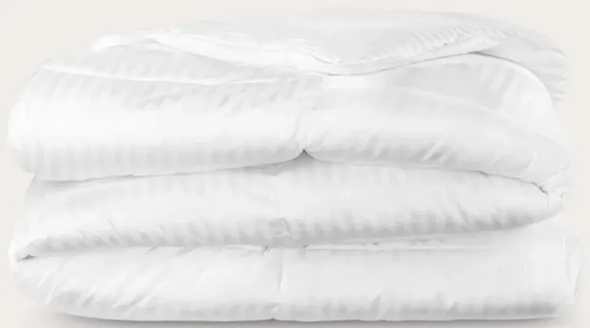 Eddie Bauer Cotton Damask Luxury Down Alternative Comforter - Queen