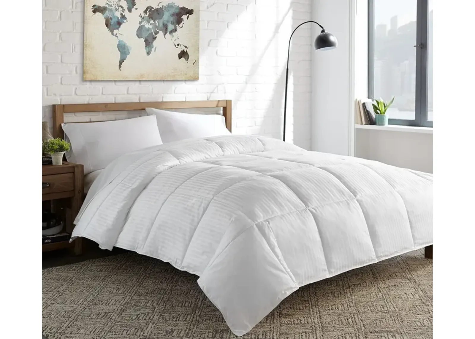 Eddie Bauer Cotton Damask Luxury Down Alternative Comforter - Queen