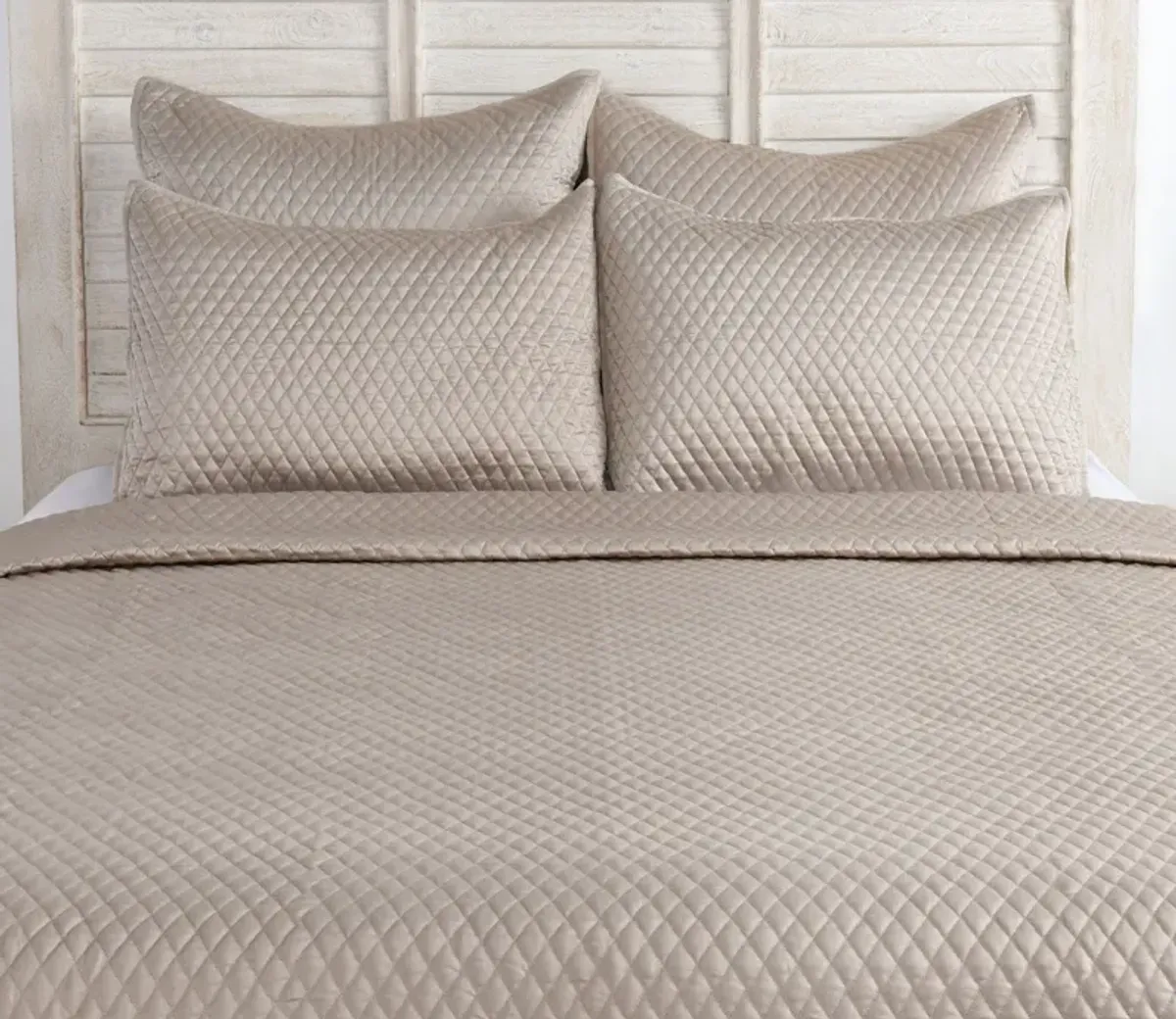 Villa by Classic Home Diamond Pebble Sateen Quilted Pillow Sham - Standard