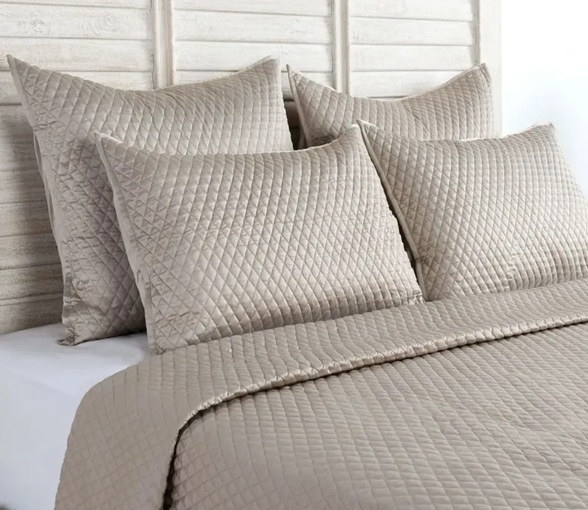 Villa by Classic Home Diamond Pebble Sateen Quilted Pillow Sham - Standard