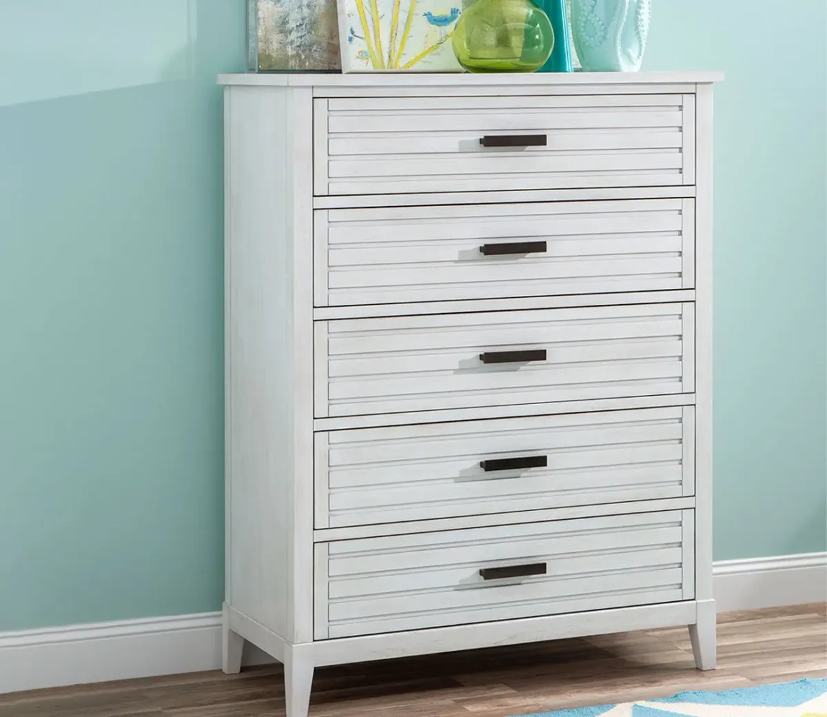 Legacy Classic Edgewater 5-Drawer Chest - Sand Dollar White