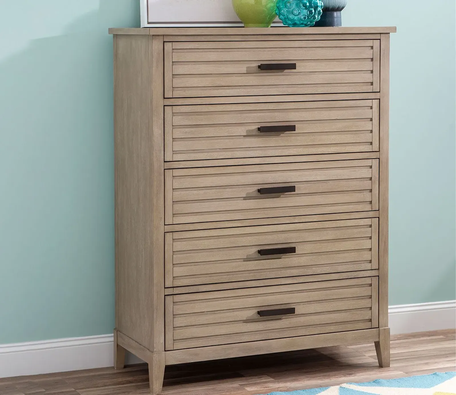 Legacy Classic Edgewater 5-Drawer Chest - Sand Dollar White