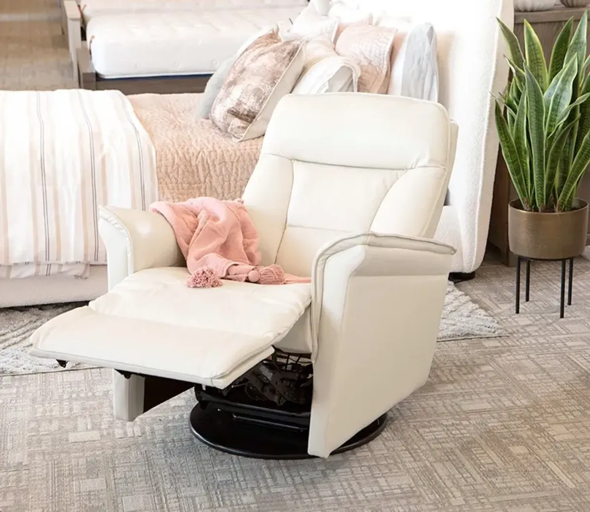 Palliser Stonegate II White Recliner