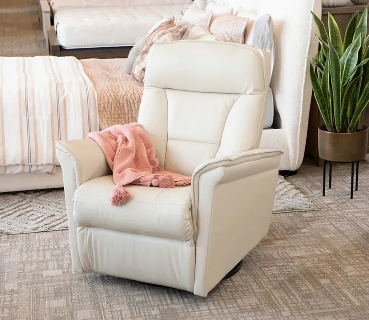 Palliser Stonegate II White Recliner