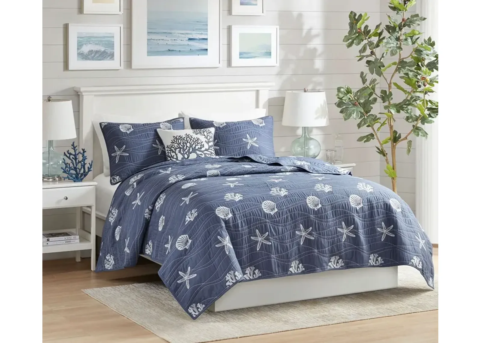 Harbor House Seaside Embroidered Cotton 4-Piece Coverlet Set