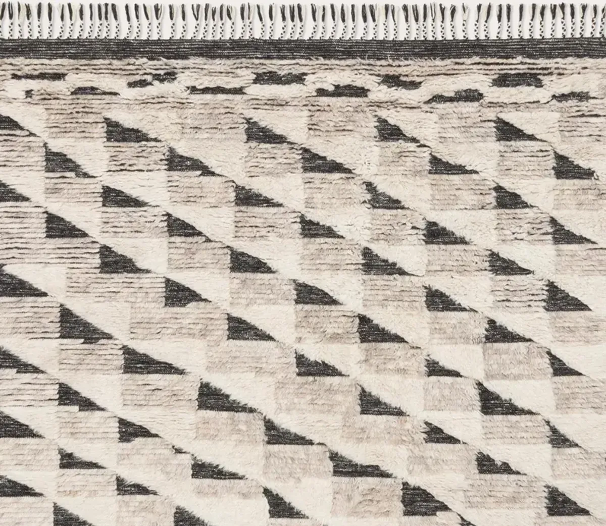 Loloi Khalid Natural Black Area Rug - 6' x 9'