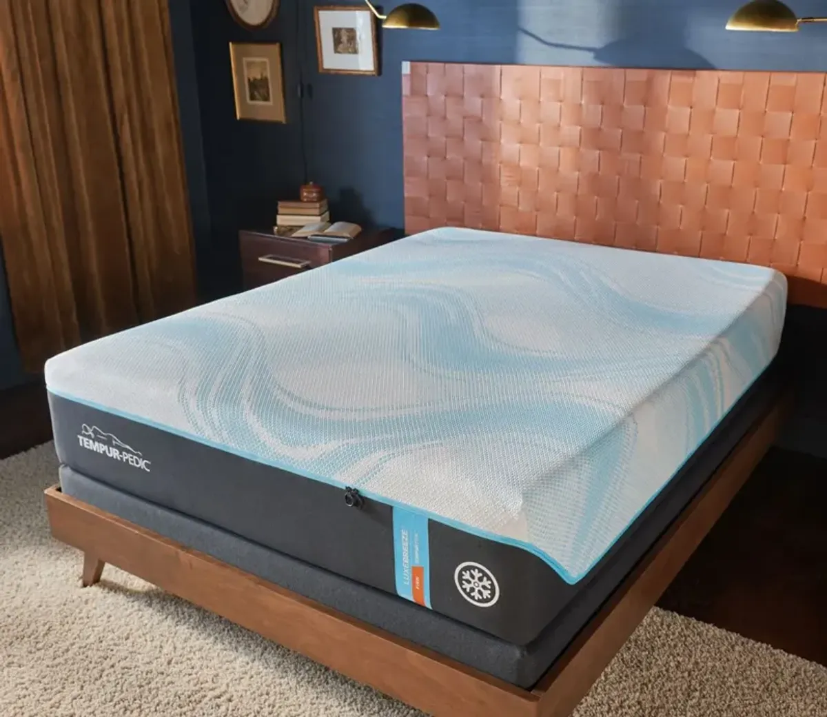 Tempur-Pedic Tempur-LUXEbreeze 2.0 Firm Mattress - Queen